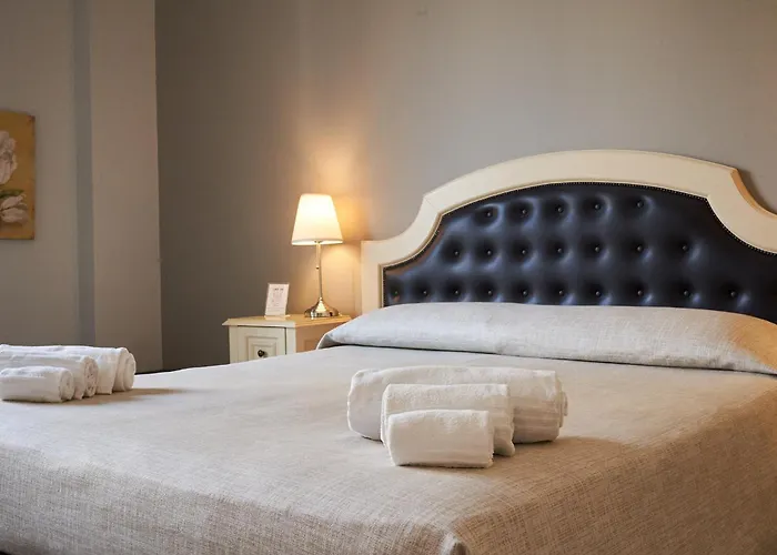 La Collegiata Guest House
